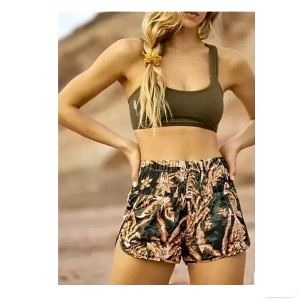 Free Peope "the way home" athletic shorts